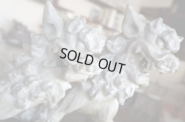 画像8: 琉球漆喰シーサー四足立ち（黒・小）