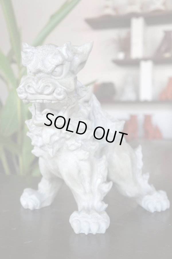 画像12: 琉球漆喰シーサー四足立ち（黒・小）