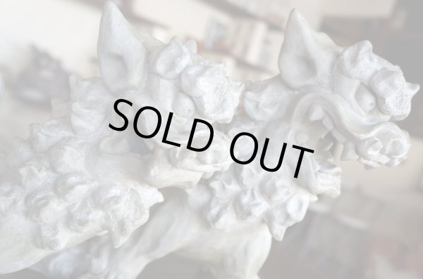 画像8: 琉球漆喰シーサー四足立ち（黒・小）